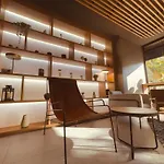 Novotel Centre Gare Saint Jean 4*