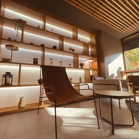 Novotel Centre Gare Saint Jean 4*