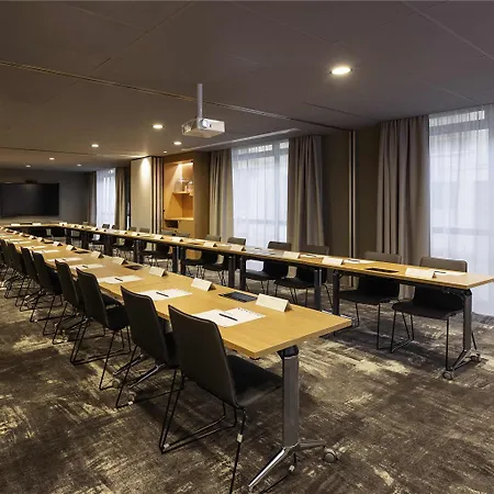 Novotel Centre Gare Saint Jean Hotel