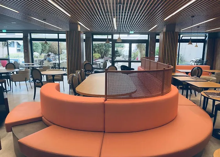 酒店 Novotel Centre Gare Saint Jean 4*