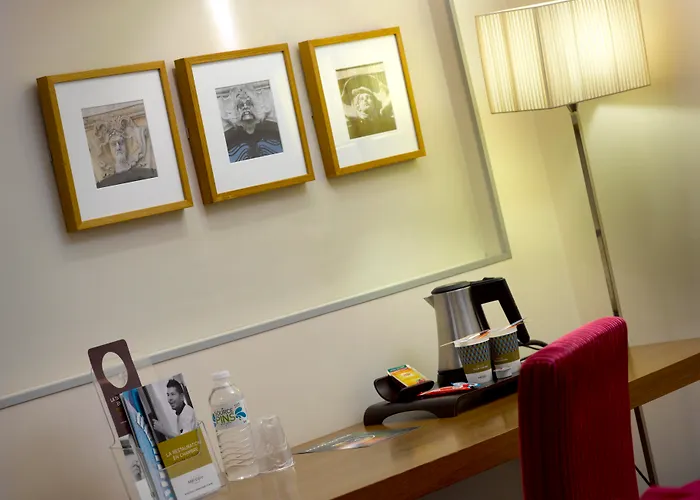 Novotel Centre Gare Saint Jean 4*