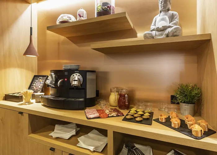 Novotel Centre Gare Saint Jean 4*