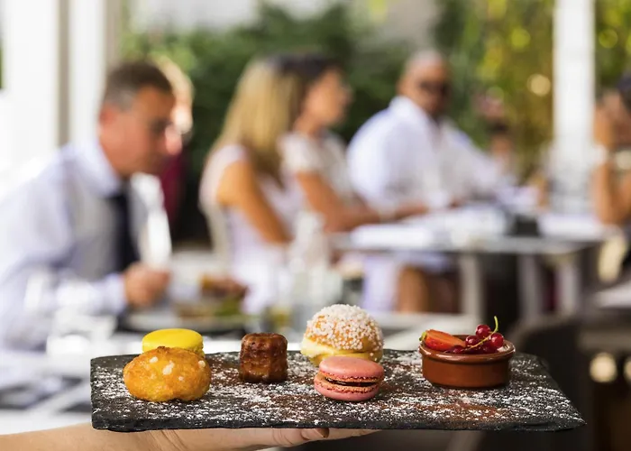 酒店 Novotel Centre Gare Saint Jean 4*