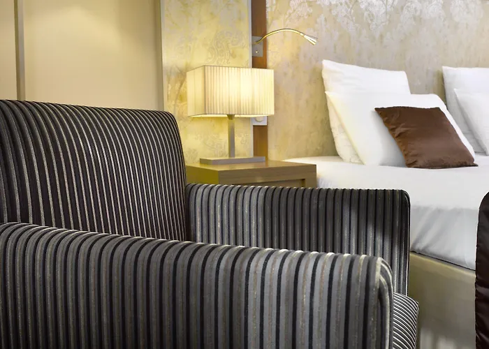 酒店 Novotel Centre Gare Saint Jean 4*