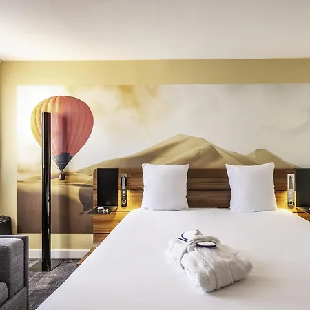 호텔 Novotel Centre Gare Saint Jean