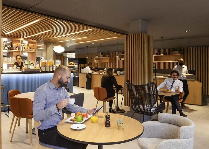 Novotel Centre Gare Saint Jean Hotel