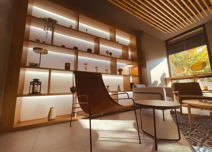 Novotel Centre Gare Saint Jean 4*