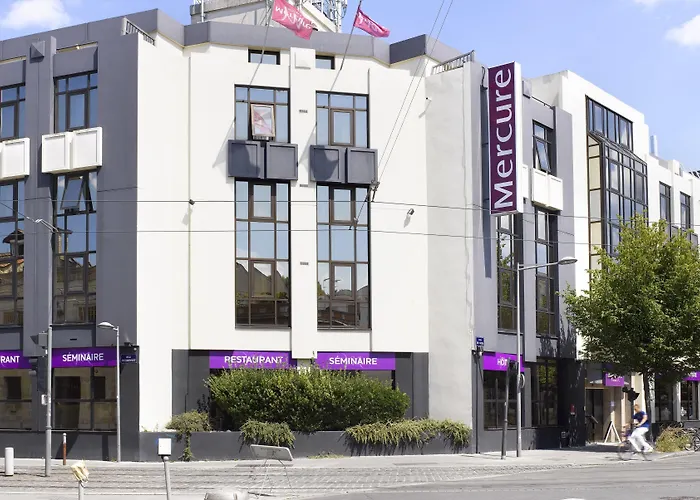 Novotel Centre Gare Saint Jean 4*