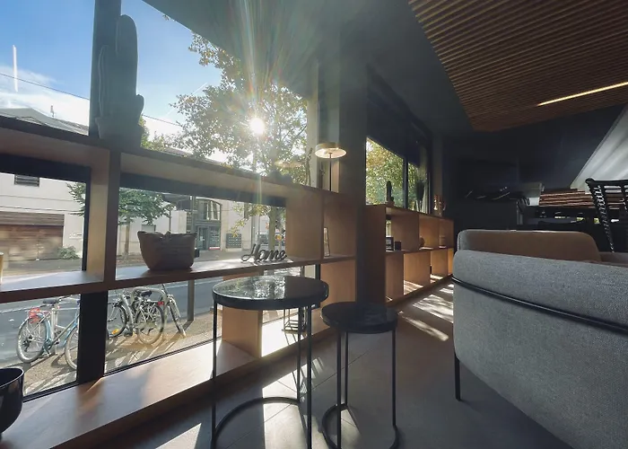 Hotel Novotel Centre Gare Saint Jean 4*