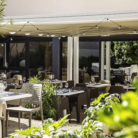 Novotel Centre Gare Saint Jean Hotel 4*